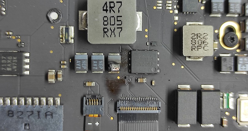 Macbook Air and Macbook Pro Battery Repair Replacement